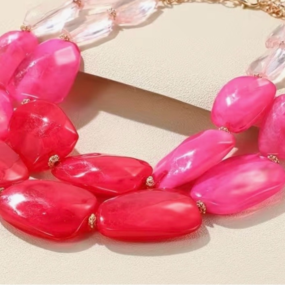 Elegant Pink Statement Necklace